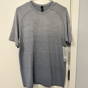 Lululemon Mens Metal Vent Tech SS - L